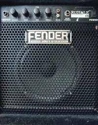 Fender Rumble 15 Bass Combo - kes8 [Today, 8:59 pm]