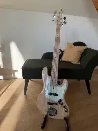 Lakland 5560 skyline Basszusgitár 5 húros - ernesto [Ma, 17:55]