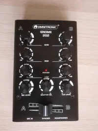 Omnitronic Gnome 202 DJ mixer - Kállai Zoltán [Today, 1:47 pm]