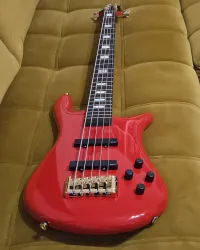 Spector Euro Classic 5 Solid Red 5-Saiter Bass-Gitarre - Szajkó Péter [April 2, 2026, 11:12 pm]
