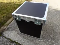 Szemerédi konténer 