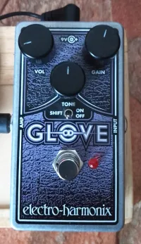 Electro Harmonix Glove