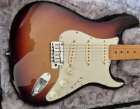 Fender 2021 American Ultra Stratocaster Elektromos gitár - Lorand Komaromi [Tegnap, 18:15]
