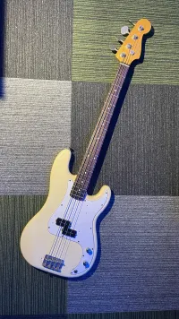 Fender Precision - Japán - 1995 Basgitara - dizso [Today, 1:43 am]