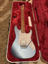 Ibanez AZ 2204 Ice Blue