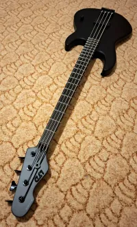 LTD AP-4 BLACK METAL Bajo eléctrico - squierforsale [Yesterday, 9:32 pm]
