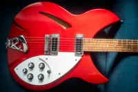 Rickenbacker 330 ruby red Elektromos gitár - Konsiczky Dávid [Ma, 14:55]