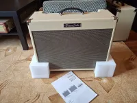 Roland Blues Cube Artist Combo de guitarra - Killjoy [Today, 1:48 pm]