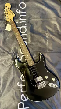 Squier FSR Limited PS-STR1