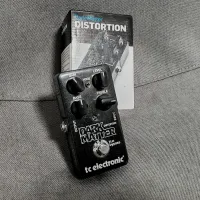 TC Electronic Dark Matter Distortion