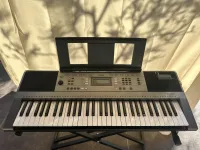 YAMAHA PSR-E353