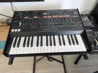 Behringer Odyssey Analóg szintetizátor