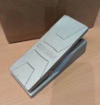 BOSS FV-30L Volume Pedal - Pál [Today, 2:07 pm]
