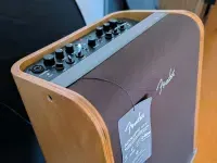Fender Acoustic SFX 2x80W combo de guitarra + voz - Halmai László [Today, 1:00 pm]