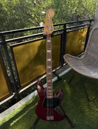 Fender American Deluxe Jazz Bass