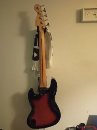 Fender Mexican deluxe series active V Bass Gitarre - Virág Bernát [Yesterday, 6:40 pm]