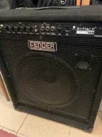 Fender Rumle 100