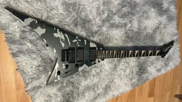 Jackson RRX24 Black Camo Elektromos gitár - Agy [Ma, 08:39]