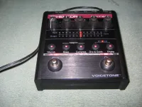 TC Helicon VoiceTone Correct Vokálprocesszor