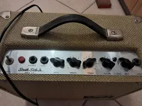 Washburn VGA 15 Kombinovaný zosilňovač pre gitaru - Szabó Botond [Day before yesterday, 7:19 pm]