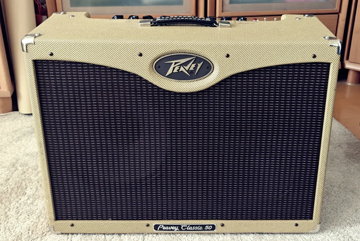 Peavey Classic 50 212 USA Csöves gitárkombó