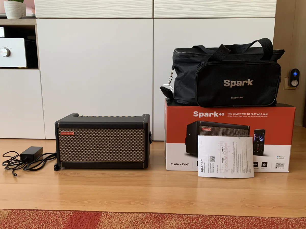 Positive Grid Spark 40 Modellező gitárerősítő