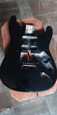 - Stratocaster Sunn Mustang Test - Aramiszoli [Ma, 07:22]