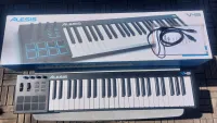 Alesis V49