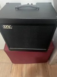 DV Mark Powered Cab 11260 -  gitárláda + tok