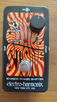 EHX Nano Small Stone Phaser - VikHarp [Ma, 09:42]