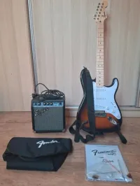 Fender Squier Sonic Stratocaster Pack 2-Color Elektromos gitár