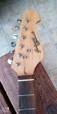 Johnny Brook Stratocaster