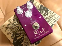 Suhr Riot Reloaded