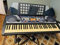 YAMAHA PSR 260