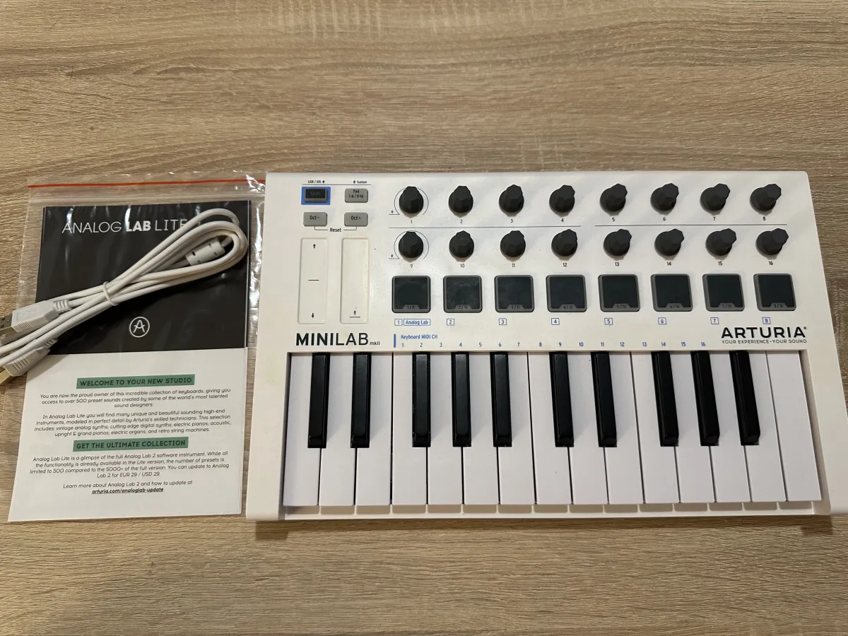 Arturia MiniLab Mk II MIDI billentyűzet