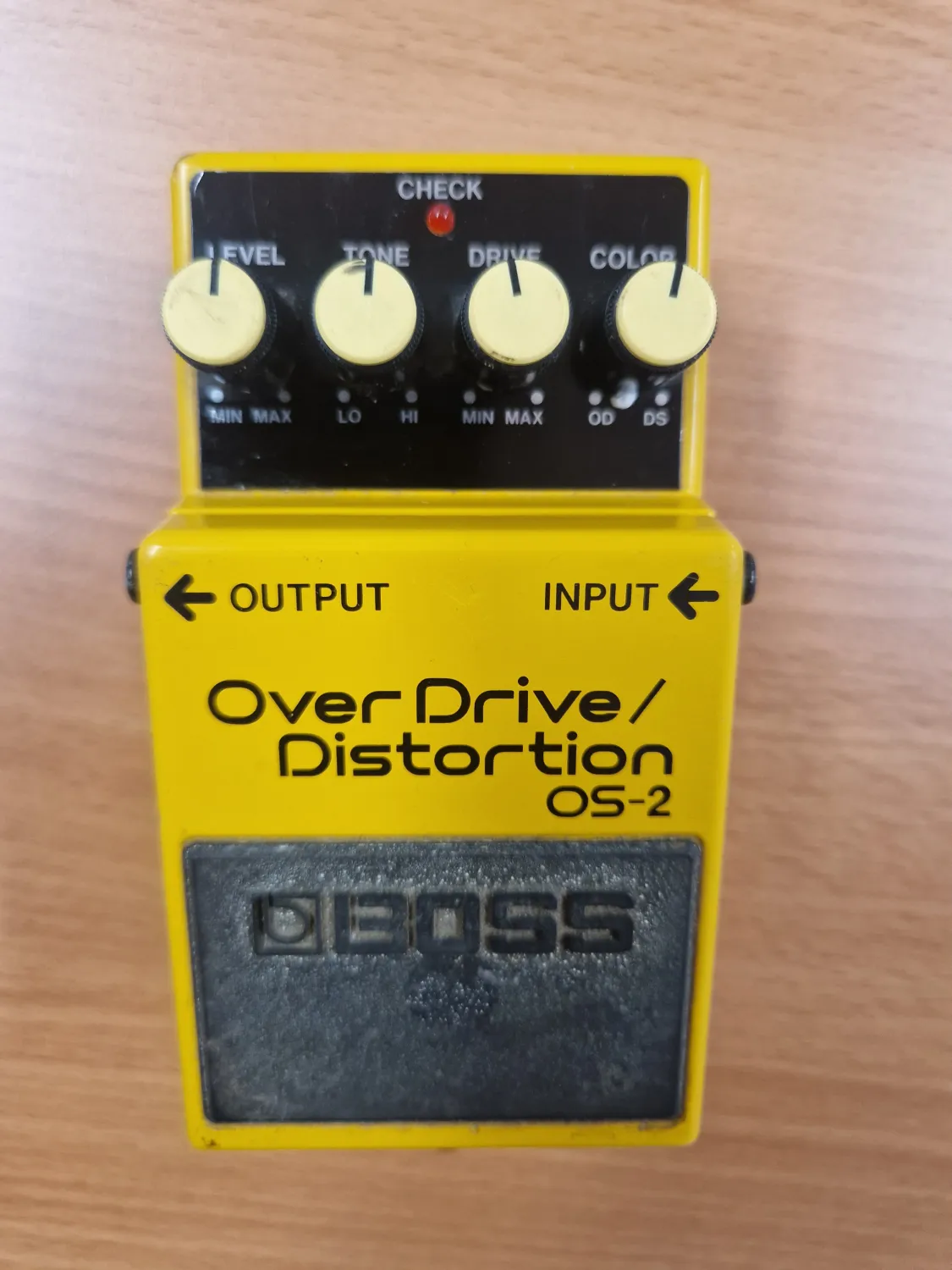 BOSS OS-2 Effekt pedál