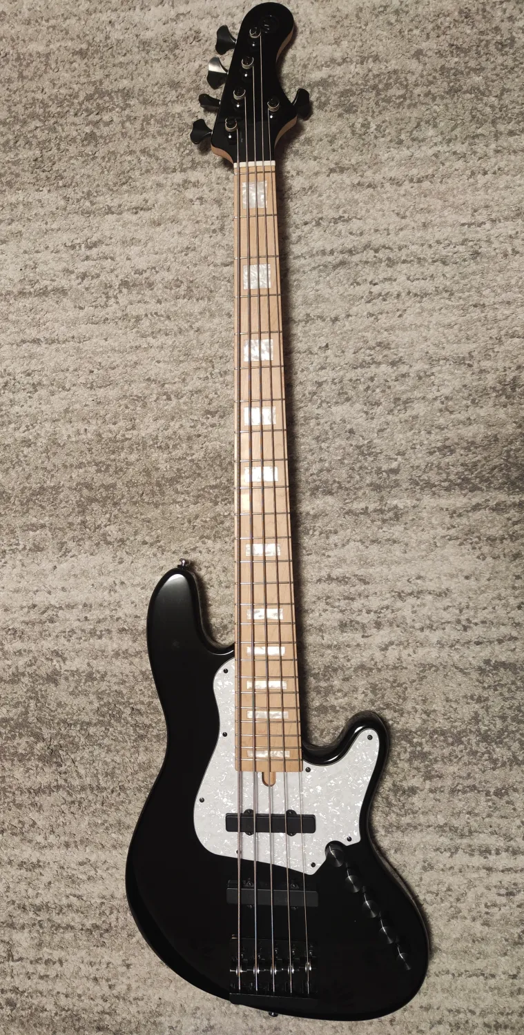 Cort Elrick NJS5 Basszusgitár