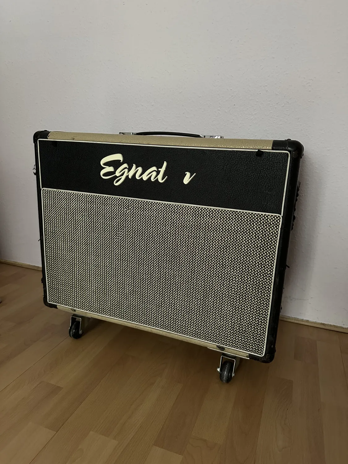 Egnater Renegade 212 65 watt - DSP hibás Csöves gitárkombó