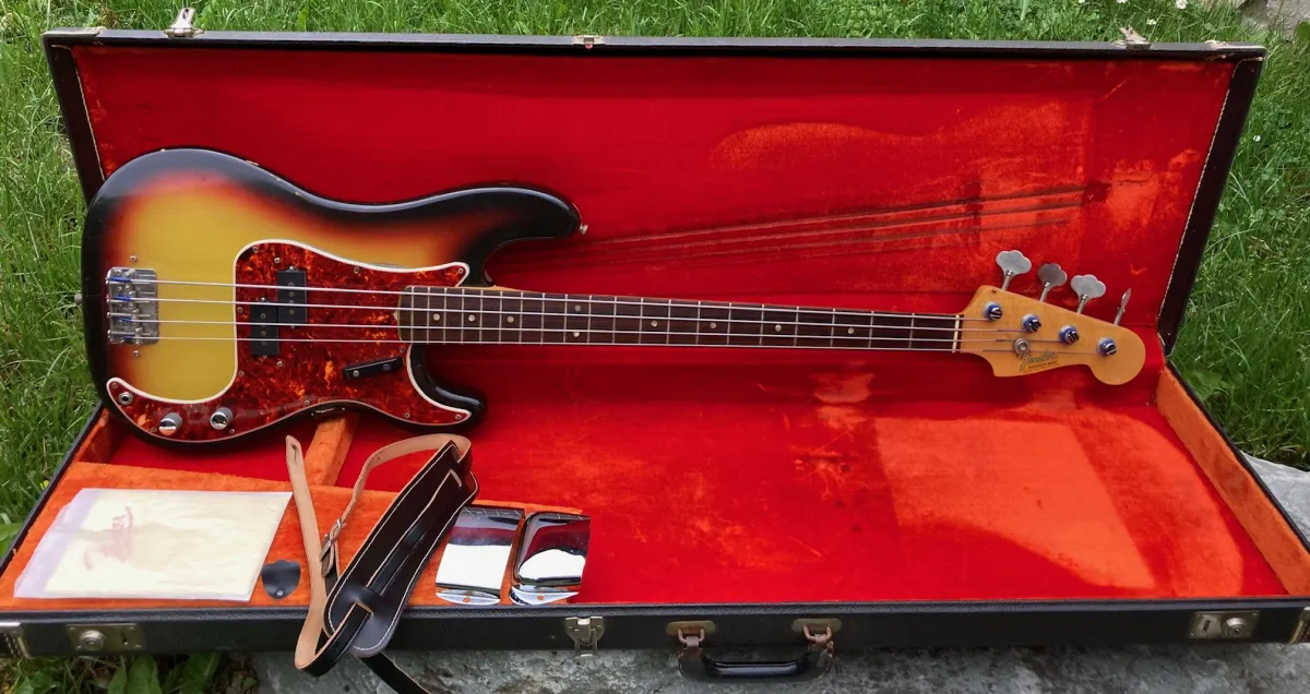 Fender Precision Bass 1966 Basszusgitár