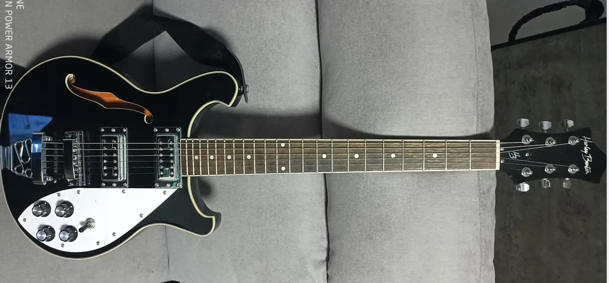 Harley Benton RB 600 BK Guitarra eléctrica