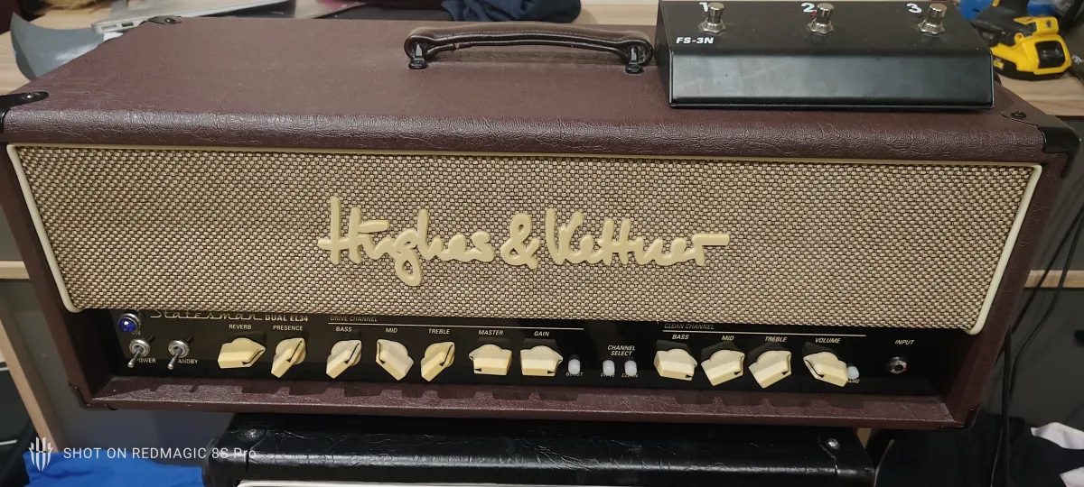 Hughes&Kettner Statesman Dual EL34 50W Gitárerősítő-fej