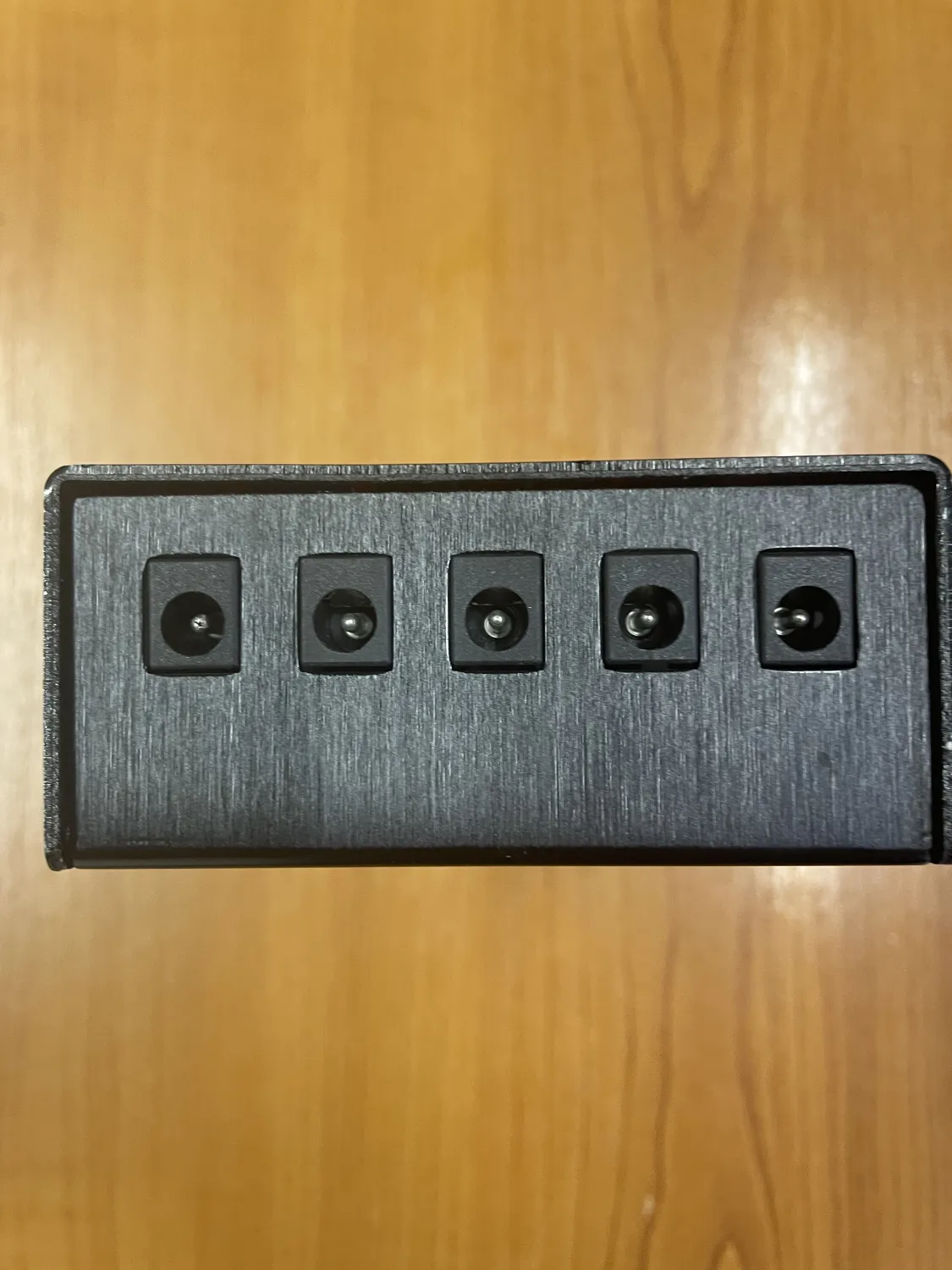 LEWITZ P5 fuente de alimentación