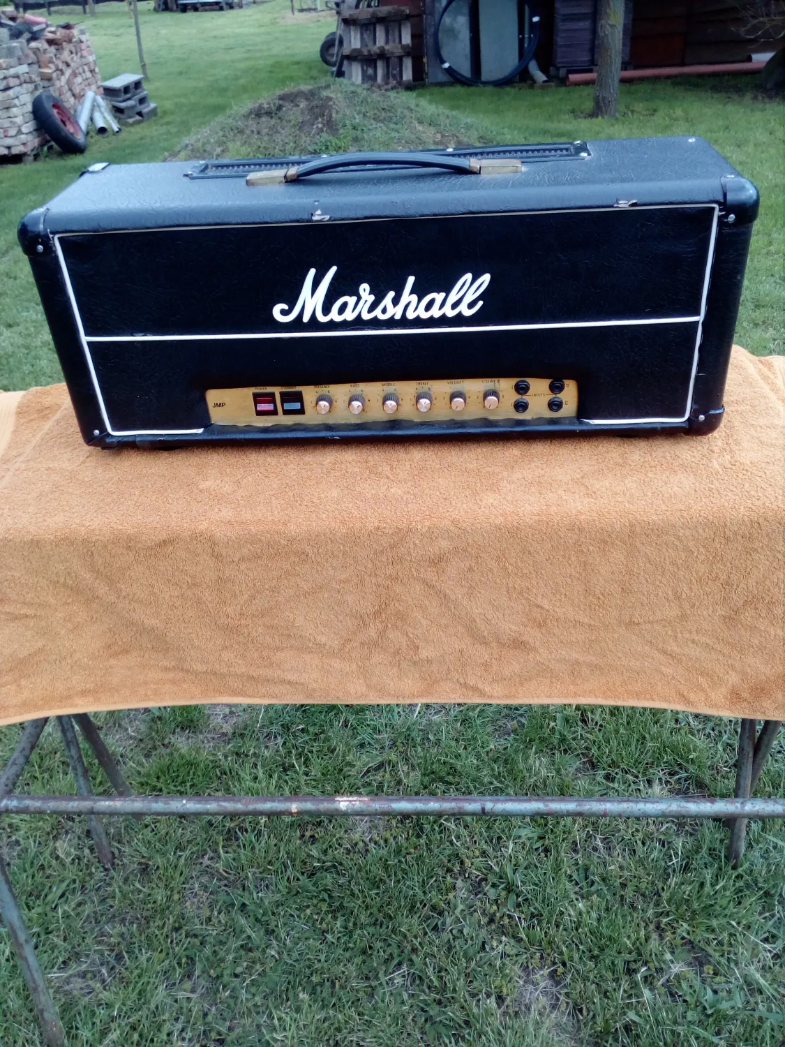 Marshall Super bass 100W Basszuserősítő-fej