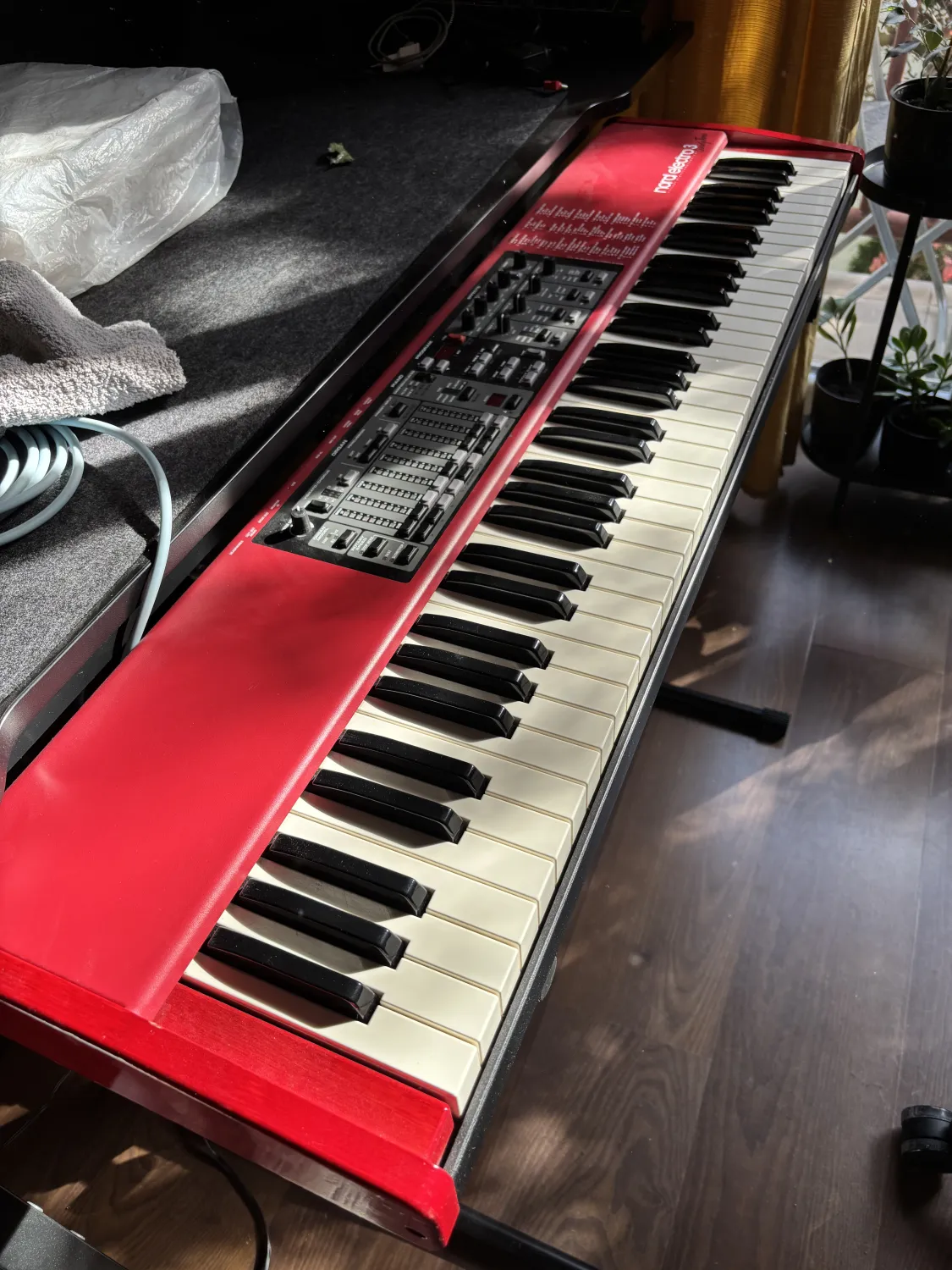 NORD Electro 3 - 73 billentyűs Synthesizer