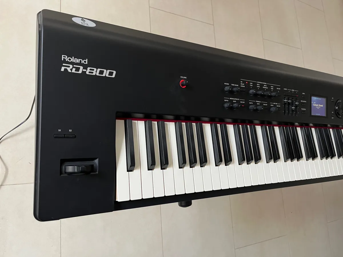 Roland RD-800 Digitális zongora