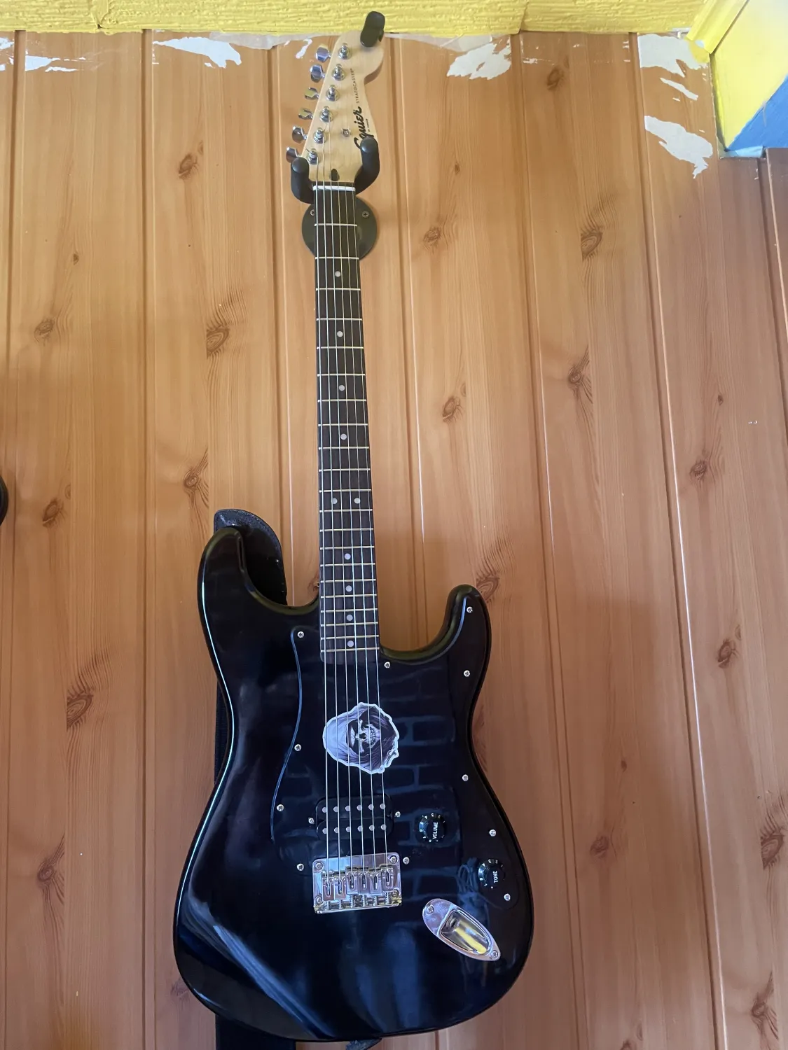 Squier Sonic stratocaster HT Elektrická gitara