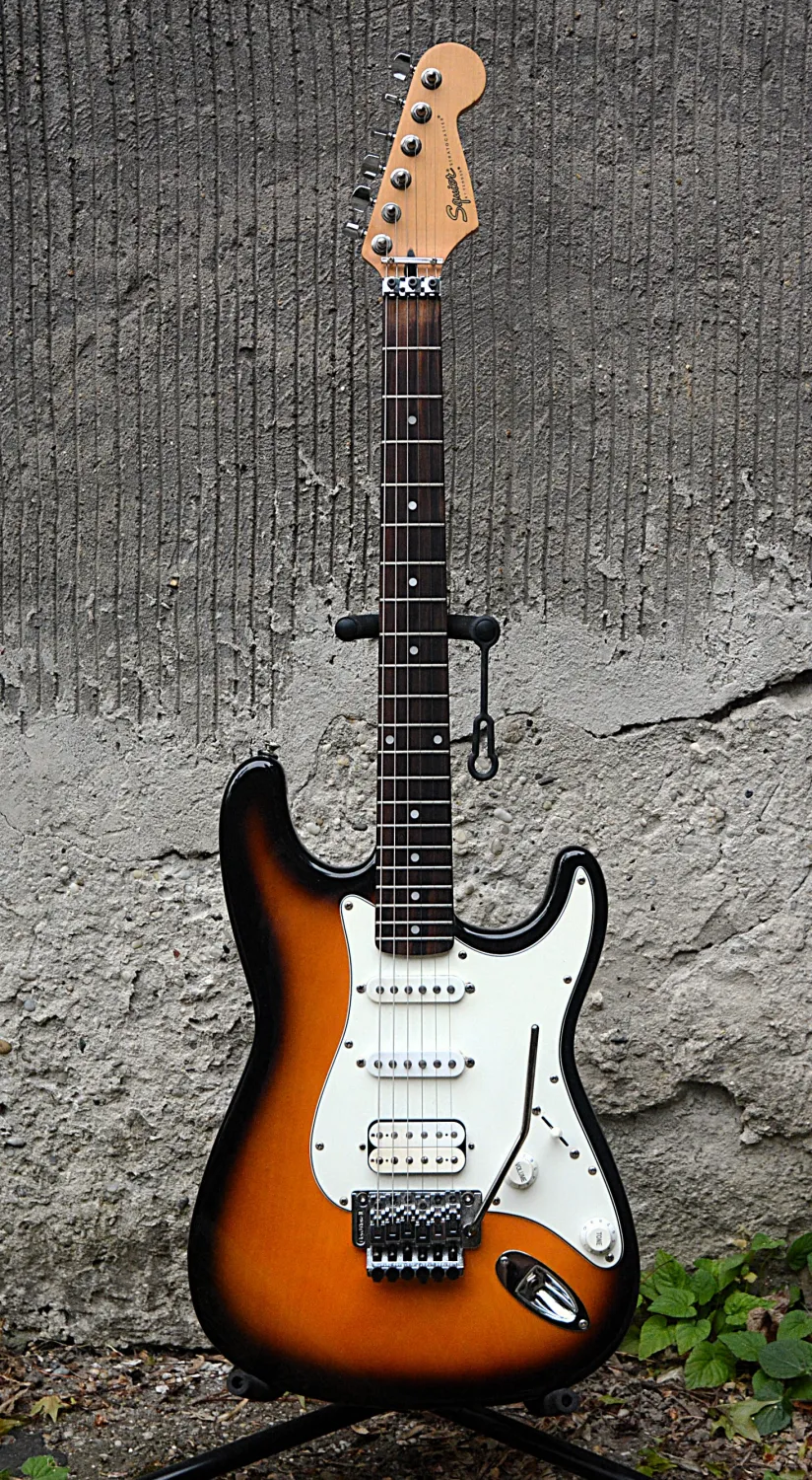 Squier Stratocaster Floyd Rose Guitarra eléctrica