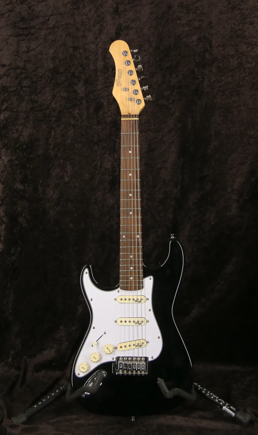 Stagg Stratocaster LH Elektromos gitár
