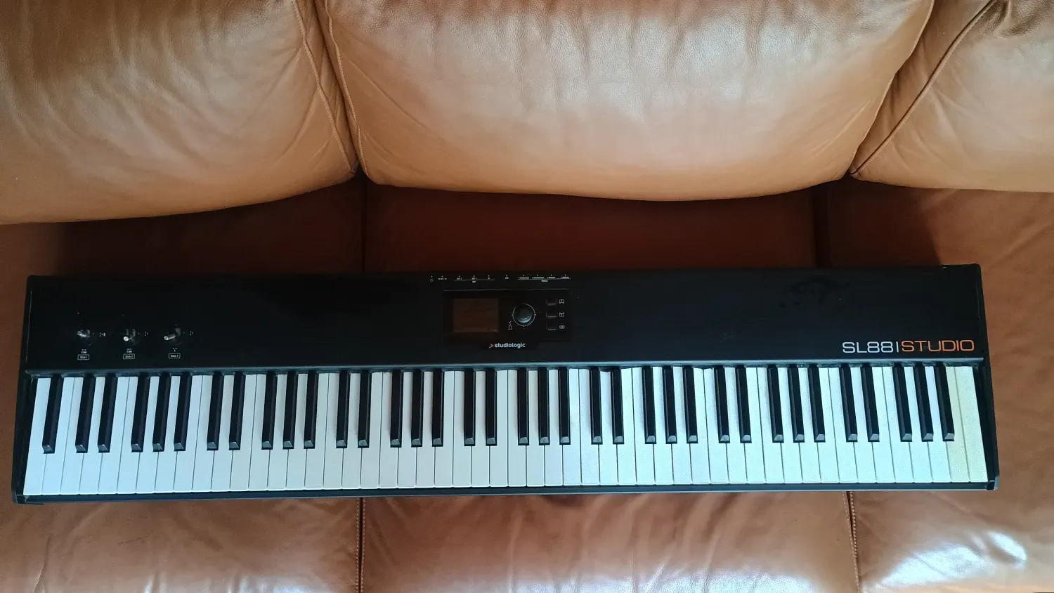 Studiologic  MIDI klávesnica