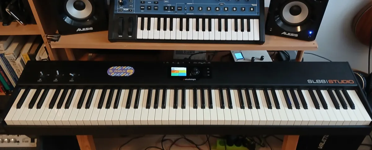 Studiologic SL88 Studio MIDI billentyűzet